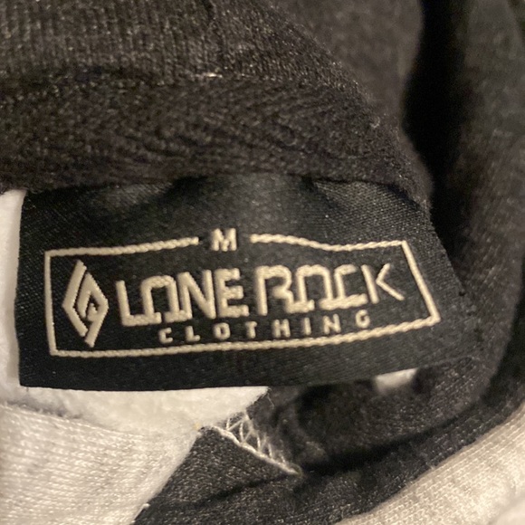 Lone rock medium sized hoodie - Picture 2 of 2